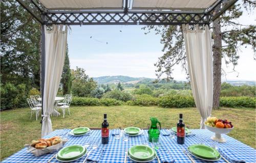 Ficulle Apartment | Amazing Apartment In Ficulle With Wifi