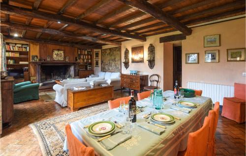 Ficulle Apartment | Amazing Apartment In Ficulle With Wifi