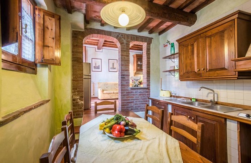 San Vivaldo Apartment | Amazing apartment in Montaione
