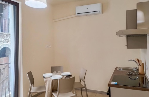 Patti Apartment | Amazing apartment in Patti with WiFi