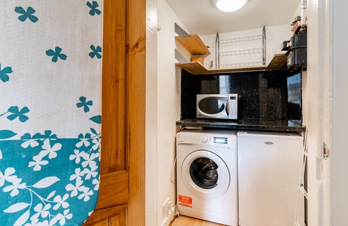 Gifford Apartment | amazing apartments - Dalgety St near Holyrood