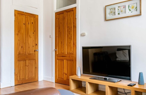 Gifford Apartment | amazing apartments - Dalgety St near Holyrood