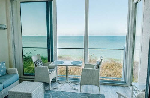 Siesta Key Condo | Amazing Beachfront Condo - Siesta Key, FL -
