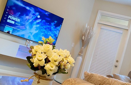 Lindbergh Apartment | Amazing Buckhead 2bd/2ba Apartment with parking.