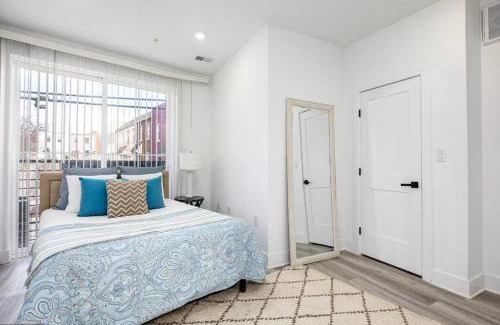 Northeast House | Amazing Capital Hill APT , Step away Gym, shopping