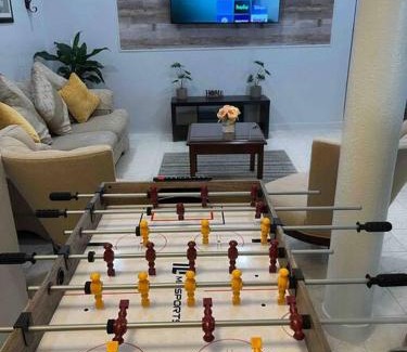 Ludlam House | Amazing & cozy Duplex near Zoo Miami !