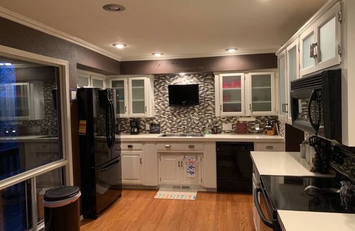Bella Vista House | Amazing Deals Now! Ozark Retreat-Lake Views!