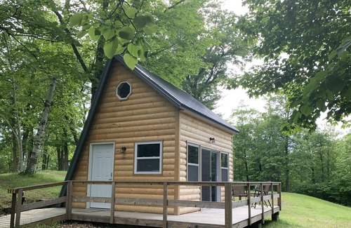 Walker Cabin | Amazing Glamping Cabin in the woods!