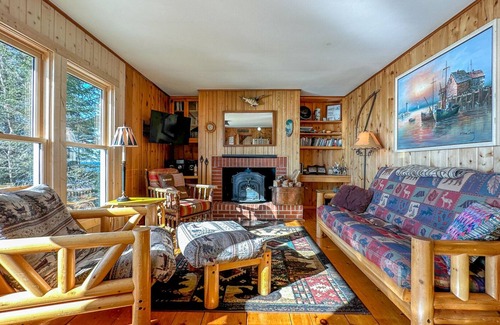 Grand Marais Cabin | Amazing Grace Cabin - Lake Superior - Grand Marais, MN