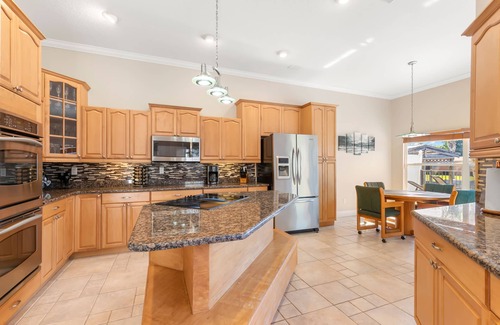 Palm Harbor House | AMAZING GRAND CYPRESS ON LAKE TARPON 5 BED 3 BATH POOL HOME