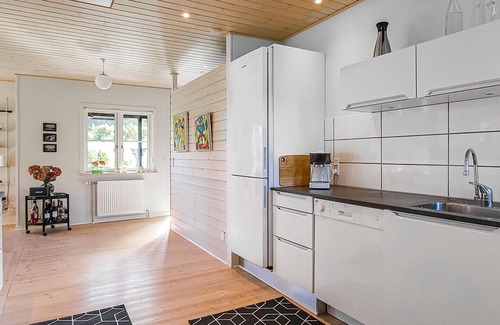 Augustenborg House | Amazing home in Augustenborg with WiFi