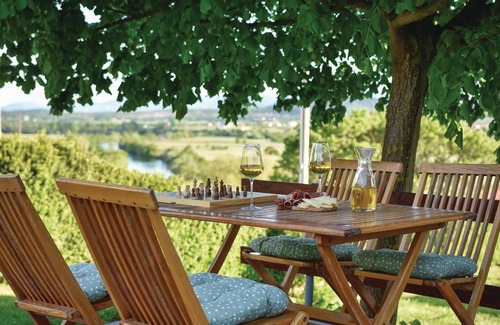 Bajagic House | Amazing home in Bajagic with WiFi
