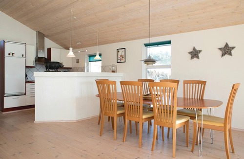 Blokhus House | Amazing home in Blokhus with WiFi