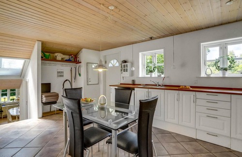 Andkær Vig House | Amazing home in Børkop with WiFi