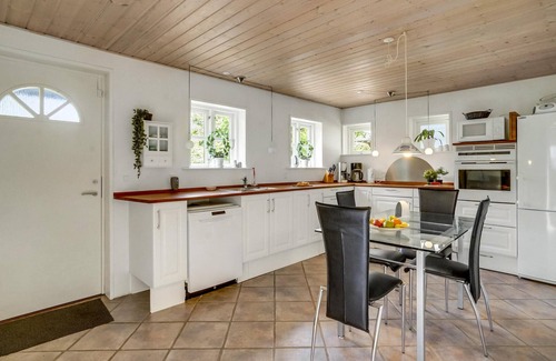 Andkær Vig House | Amazing home in Børkop with WiFi
