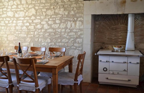Civray-sur-Esves House | Amazing home in Civray s-Esves with 3 Bedrooms and WiFi