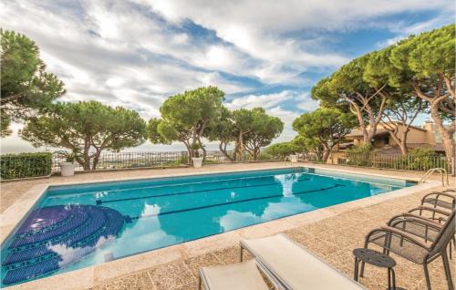 Cabrils House | Amazing Home In Cabrils With Wifi