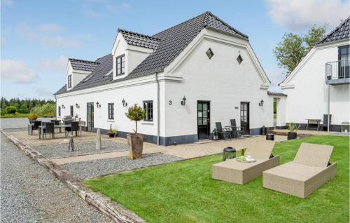 Engesvang House | Amazing Home In Engesvang