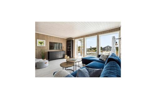 Arendal House | Amazing Home In Færvik With Wifi