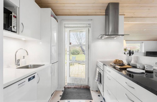 Bøjden House | Amazing home in Faaborg with WiFi