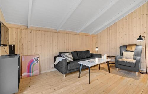 Nørklit House | Amazing Home In Frøstrup With Kitchen