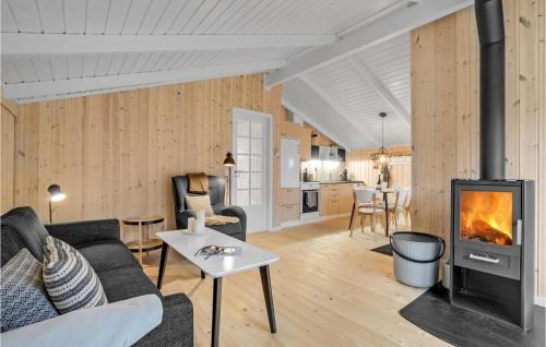 Nørklit House | Amazing Home In Frøstrup With Kitchen