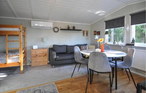 Grums House | Amazing Home In Grums With Wifi