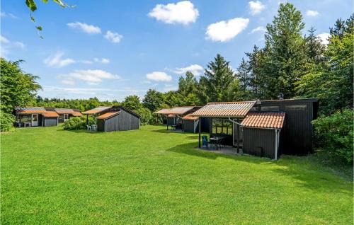 Hampen House | Amazing Home In Hampen With Wifi