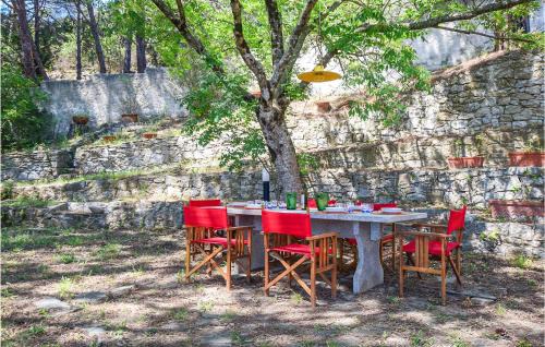San Piero in Campo House | Amazing Home In San Piero In Campo