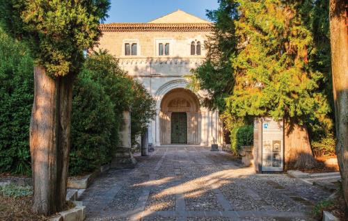 Tocco da Casauria House | Amazing Home In Tocco Da Casauria