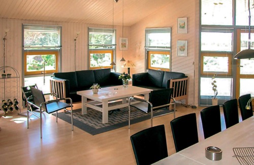Jerup House | Amazing home in Jerup with sauna