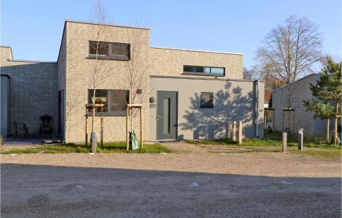 Lembruch House | Amazing Home In Lembruchdümmer See