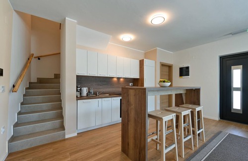 Varazdin House | Amazing home in Margecan with WiFi