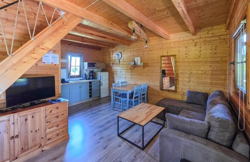 gmina Bedzino House | Amazing home in Mscice with WiFi