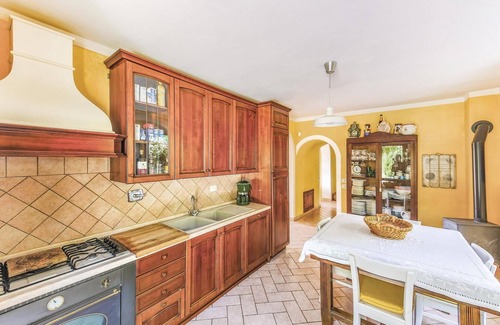 Passignano sul Trasimeno House | Amazing home in Passignano PG
