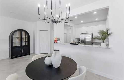 Gateway House | Amazing home in Paradise!