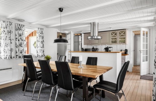 Sønderstrand House | Amazing home in Rømø with kitchen
