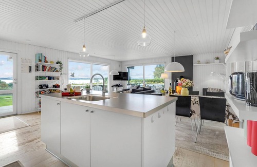 Ronbjerg House | Amazing home in Roslev with WiFi