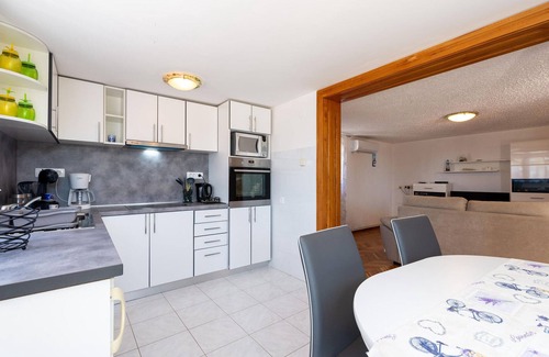 Rtina House | Amazing home in Rtina