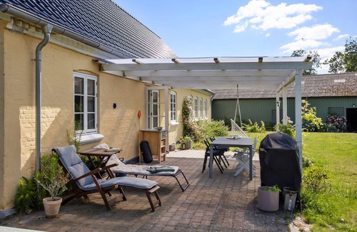 Rudkobing House | Amazing home in Rudkøbing with WiFi