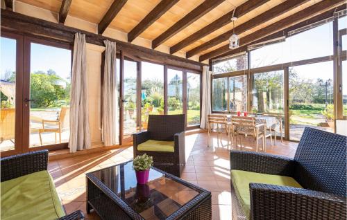 Sineu House | Amazing Home In Sineu
