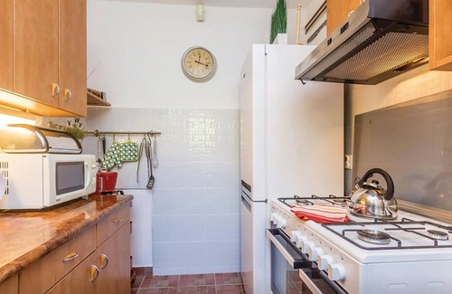 Senj House | Amazing home in Starigrad with WiFi