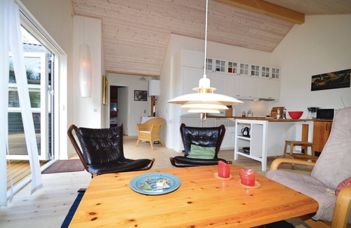 Stege House | Amazing home in Stege with kitchen