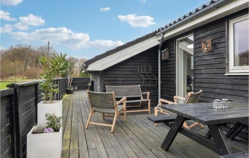 Hov House | Amazing Home In Tranekær With Wifi