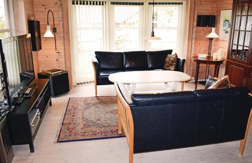 Hov House | Amazing home in Tranekær with sauna