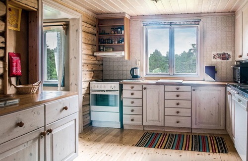 Soemaadalen House | Amazing home in Tufsingdalen with WiFi