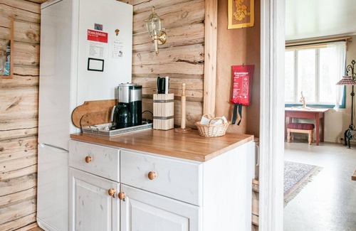 Soemaadalen House | Amazing home in Tufsingdalen with WiFi