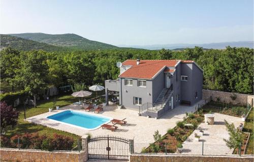 Dicmo House | Amazing Home In Turjaci With Wifi