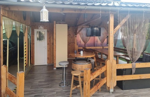 Velika Gorica House | Amazing home in Velika Mlaka with WiFi