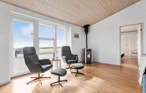 Vesløs House | Amazing Home In Vesløs With Wifi